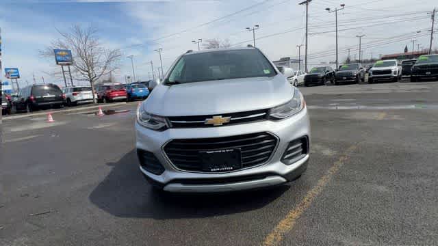 Thumbnail: 2019 Chevrolet Trax - 3