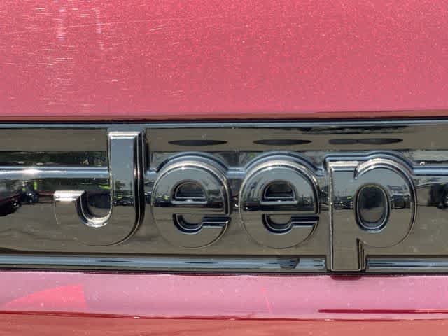 Thumbnail: 2023 Jeep Grand Cherokee - 11