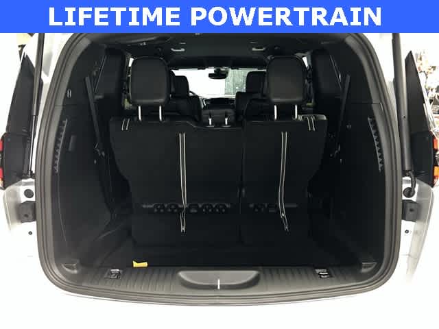 Thumbnail: 2026 Chrysler Pacifica - 24