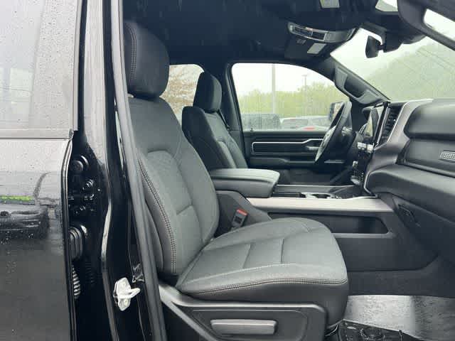 Thumbnail: 2026 RAM 1500 - 19