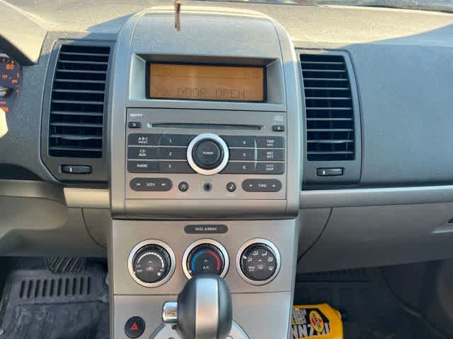 Thumbnail: 2008 Nissan Sentra - 16