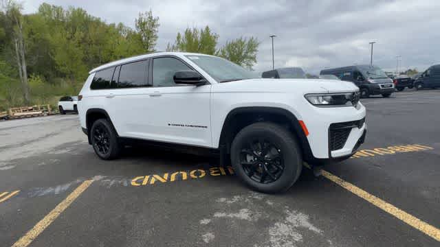 Thumbnail: 2026 Jeep Grand Cherokee L - 2