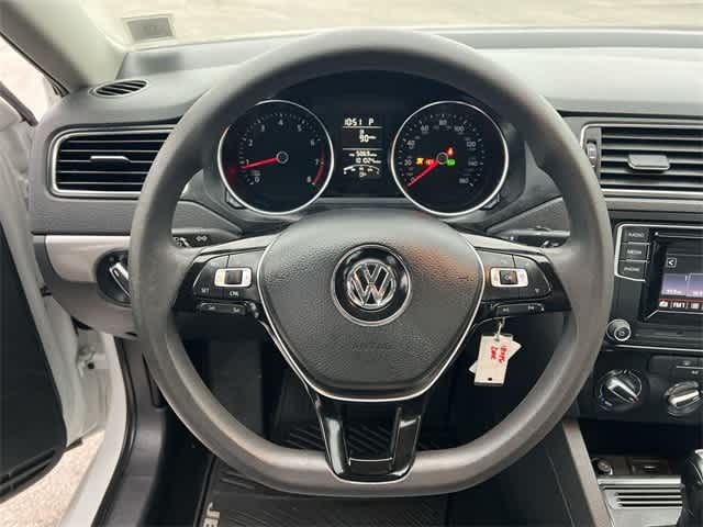 Thumbnail: 2017 Volkswagen Jetta - 20