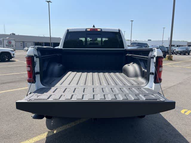 Thumbnail: 2026 RAM 1500 - 32