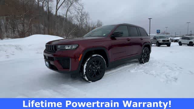 Thumbnail: 2026 Jeep Grand Cherokee - 4