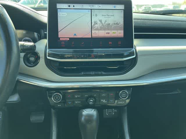 Thumbnail: 2022 Jeep Compass - 21