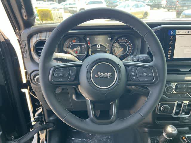 Thumbnail: 2026 Jeep Wrangler - 28
