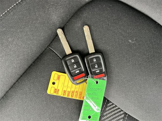 Thumbnail: 2016 Honda Civic - 25