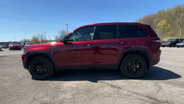 Thumbnail: 2025 Jeep Grand Cherokee - 5