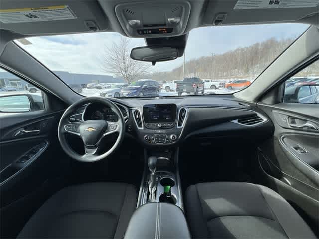 Thumbnail: 2023 Chevrolet Malibu - 14