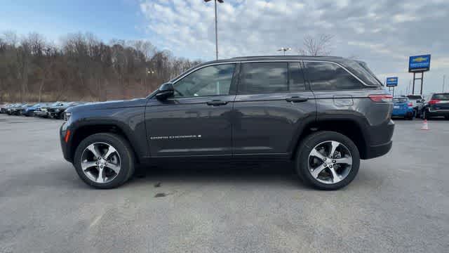 Thumbnail: 2026 Jeep Grand Cherokee - 5