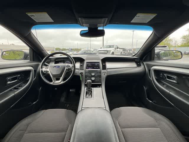 Thumbnail: 2013 Ford Taurus - 10