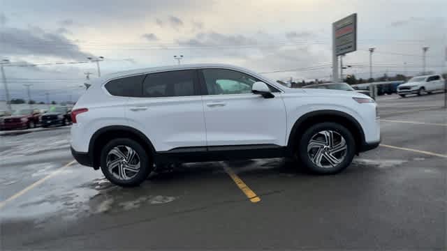 Thumbnail: 2023 Hyundai Santa Fe - 9