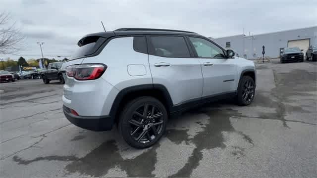 Thumbnail: 2026 Jeep Compass - 8