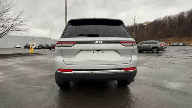 Thumbnail: 2026 Jeep Grand Cherokee - 7