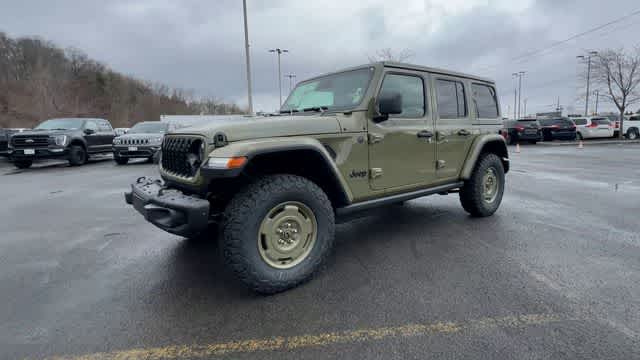 Thumbnail: 2026 Jeep Wrangler - 4