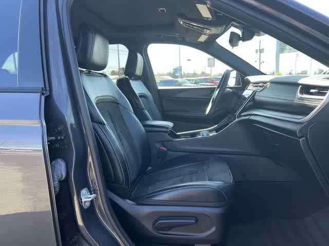 Thumbnail: 2023 Jeep Grand Cherokee - 19