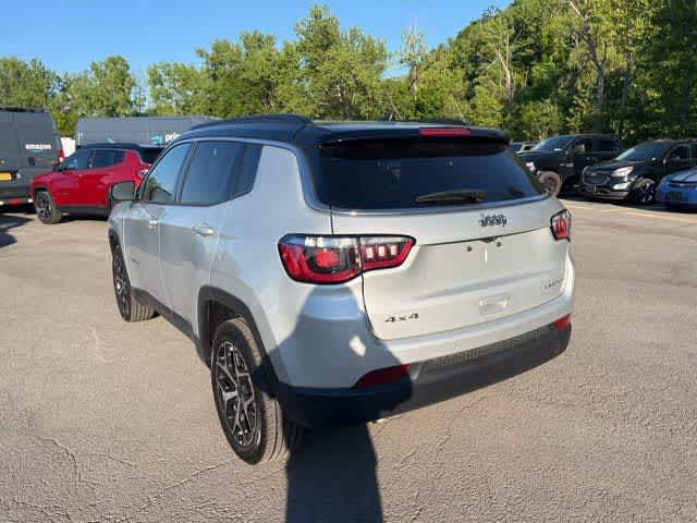 Thumbnail: 2025 Jeep Compass - 3
