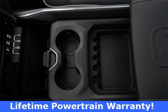 Thumbnail: 2026 RAM 1500 - 26