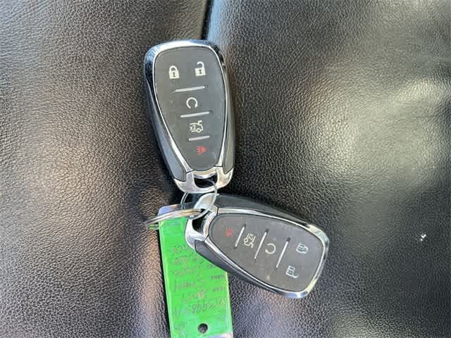 Thumbnail: 2017 Chevrolet Cruze - 25