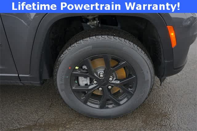 Thumbnail: 2025 Jeep Grand Cherokee L - 15