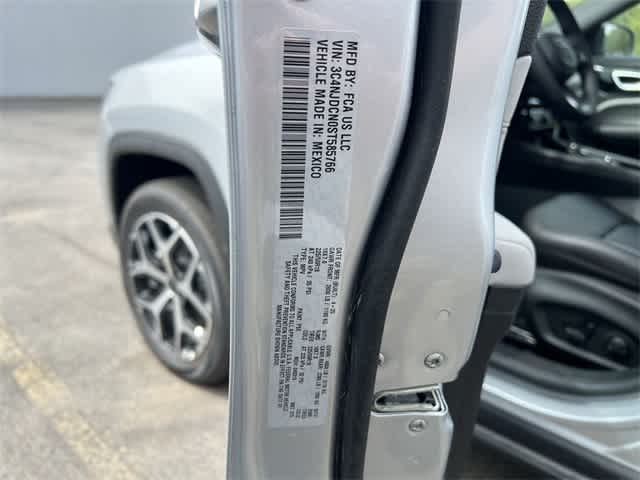 Thumbnail: 2025 Jeep Compass - 23