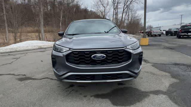 Thumbnail: 2024 Ford Escape - 3