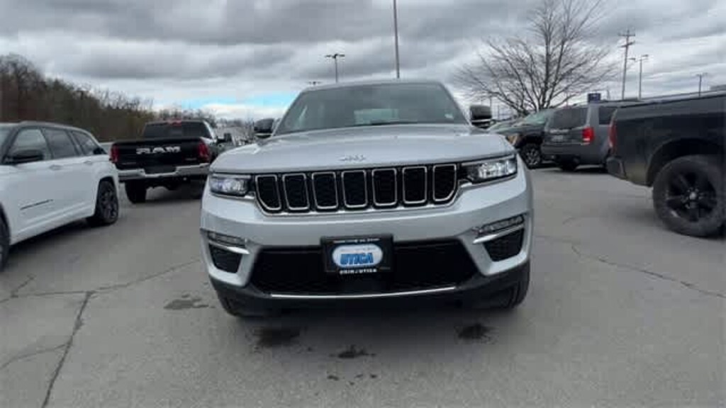 Used 2025 Jeep Grand Cherokee Limited SUV