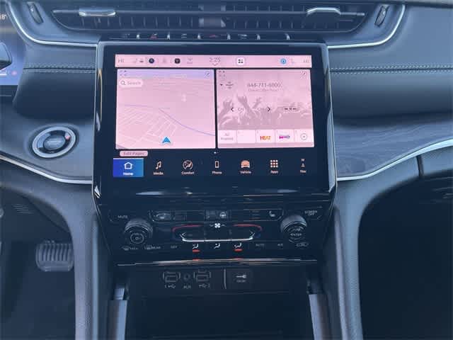 Thumbnail: 2025 Jeep Grand Cherokee - 21