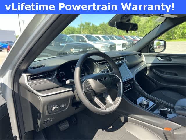 Thumbnail: 2025 Jeep Grand Cherokee L - 10