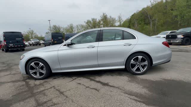Thumbnail: 2019 Mercedes-Benz E-Class - 5