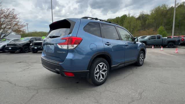 Thumbnail: 2020 Subaru Forester - 8