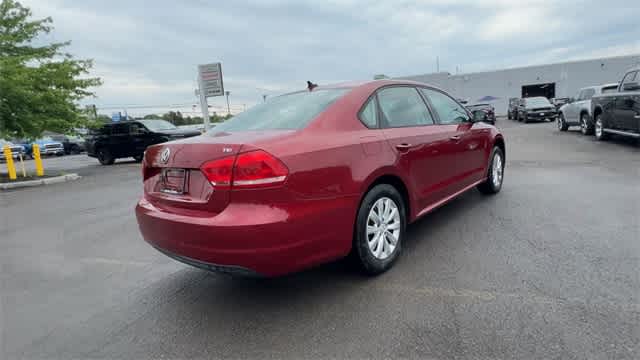 2015 Volkswagen Passat Wolfsburg Edition 8