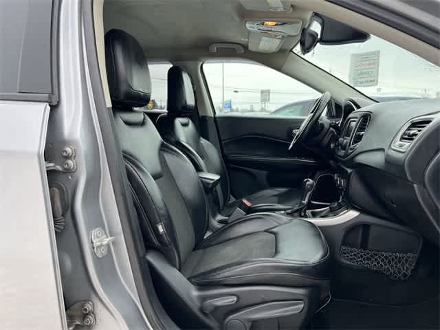 Thumbnail: 2017 Jeep Compass - 19