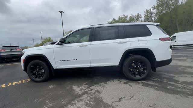 Thumbnail: 2026 Jeep Grand Cherokee L - 5