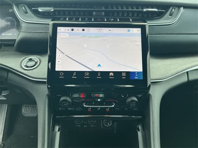 Thumbnail: 2025 Jeep Grand Cherokee - 21