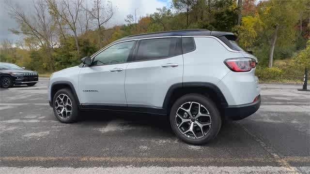 Thumbnail: 2025 Jeep Compass - 6