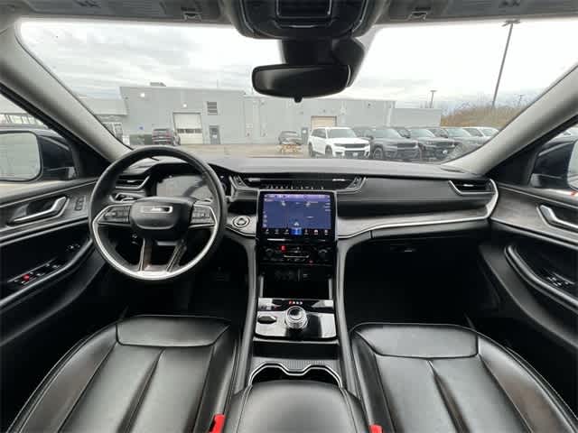 Thumbnail: 2024 Jeep Grand Cherokee L - 14