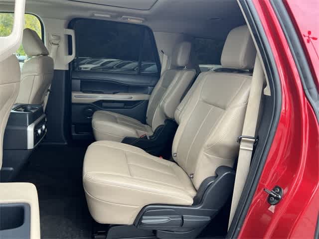 Thumbnail: 2022 Ford Expedition MAX - 17