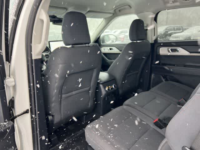 Thumbnail: 2025 Ford Explorer - 16