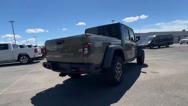 Thumbnail: 2026 Jeep Gladiator - 8