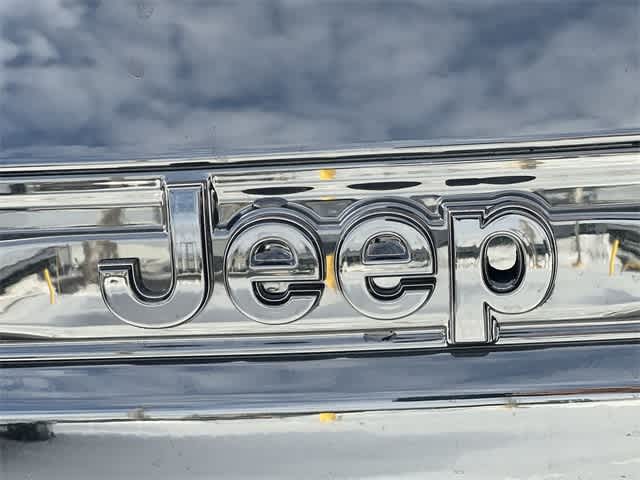 Thumbnail: 2025 Jeep Grand Cherokee - 11