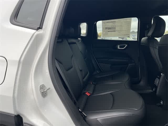 Thumbnail: 2026 Jeep Compass - 18