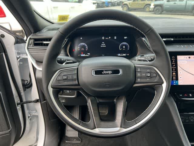 Thumbnail: 2026 Jeep Grand Cherokee - 20