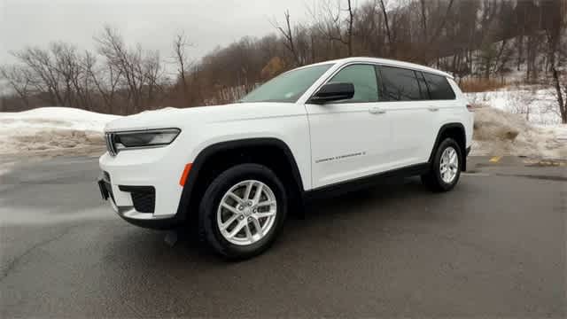 Thumbnail: 2023 Jeep Grand Cherokee - 4