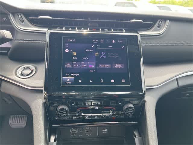2025 Jeep Grand Cherokee L Laredo 21