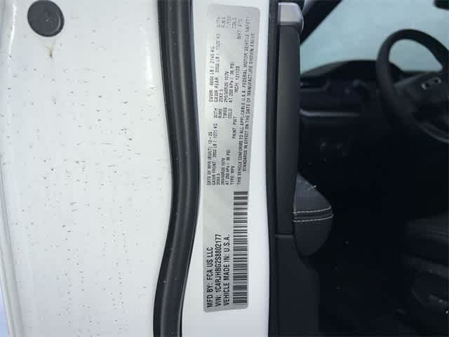 Thumbnail: 2025 Jeep Grand Cherokee - 26