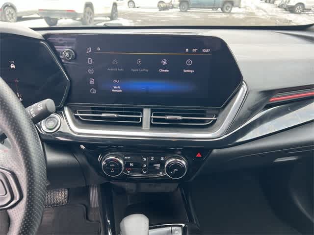 Thumbnail: 2024 Chevrolet Trax - 21