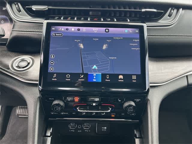 Thumbnail: 2024 Jeep Grand Cherokee L - 21