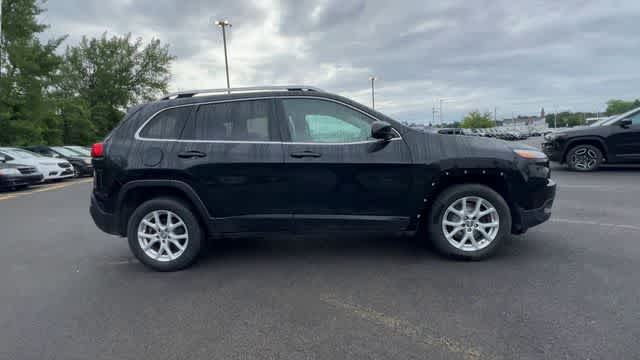 Thumbnail: 2014 Jeep Cherokee - 8